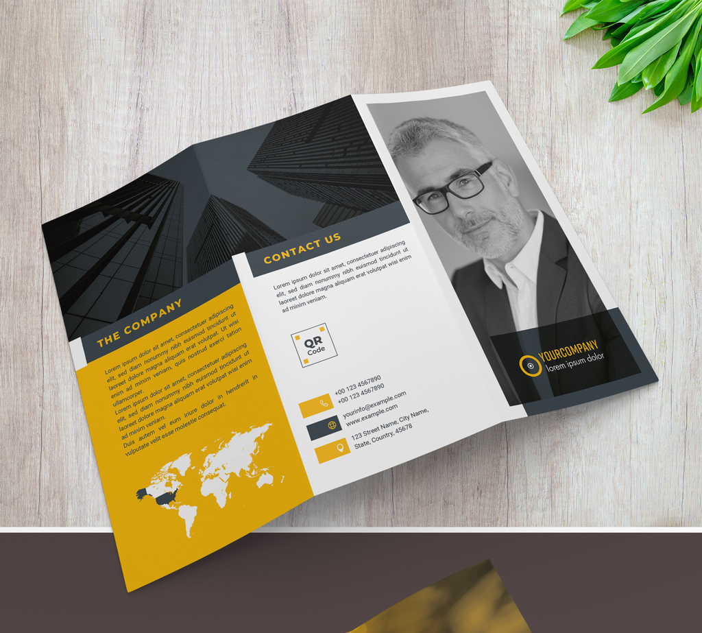 trifold-brochure-layout-with-circle-photo-masks-illustrator
